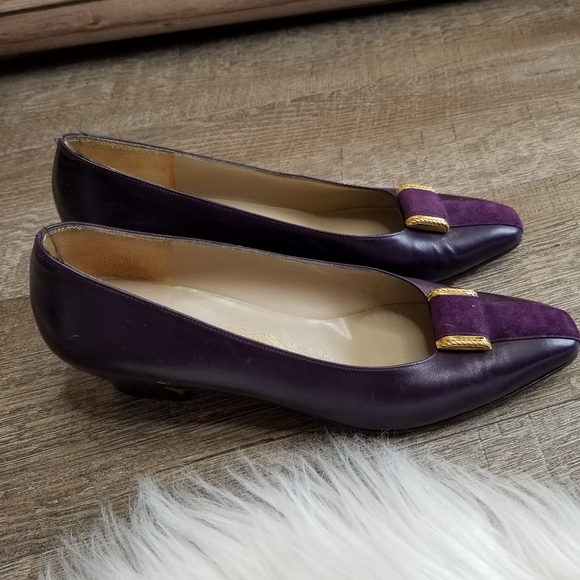 Salvatore Ferragamo Shoes - Salvatore Ferragamo Vintage Purple Low Kitten Heel